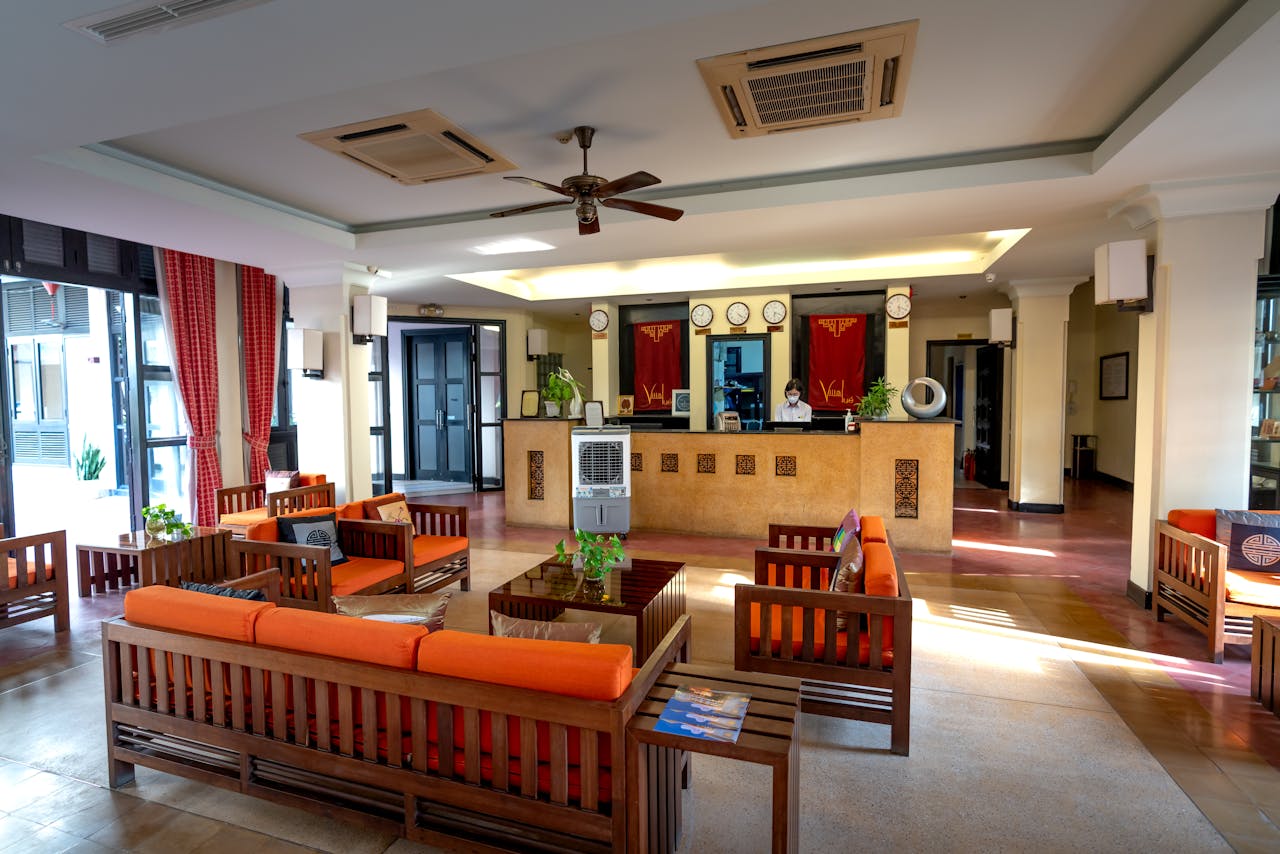 Hospitality & Hotels
